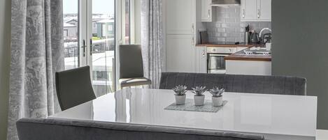 Dishwasher, high chair