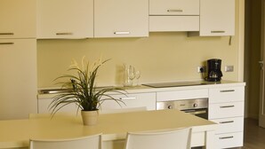 Private kitchen - Il Tulipano 2 - Rebomaholidays (Toscolano Maderno)