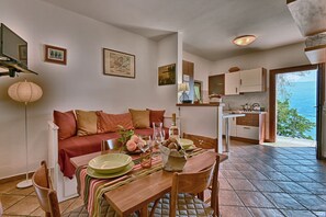 Living room - Gargnà - Rebomaholidays (Gargnano)