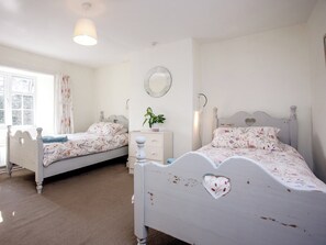 4 chambres, Wi-Fi gratuit, draps fournis