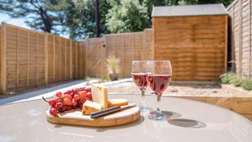 Tempat makan outdoor