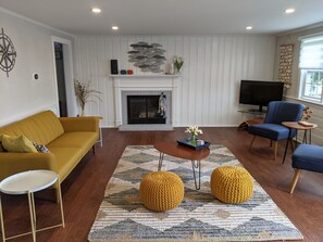 Älytelevisio, kirjoja