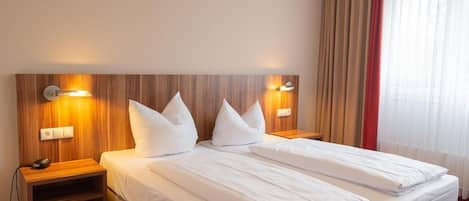 1 bedroom, travel cot, WiFi, wheelchair access