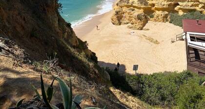 10 Marinha - Two Bed Apt At Award Wining Beach