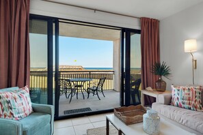 Flat-screen TV - The Driftwood Condo | 🌊 Beachfront Walkout + Pool Access + Chair Service ☀️ (Navarre)