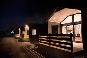 Cabin | Exterior - Caledonian Lodges 10 Inverness (Inverness)