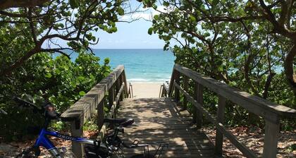 JupRent's - Ocean Walk Paradise - 3Bed/3Bath - Close to everything in Jupiter!