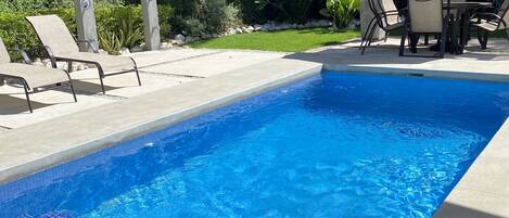 Piscina coperta, piscina all'aperto