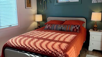 1 bedroom, free WiFi, bed sheets