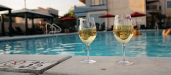 Gateway Hotel, Trademark Collection by Wyndham