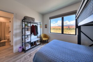 4 chambres, bureau, Wi-Fi gratuit, draps fournis