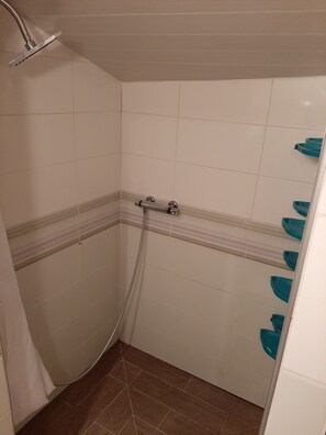 Haartrockner, Handtücher