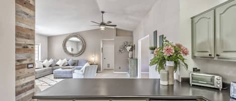 Luxury House | Private kitchen | Full-size fridge, microwave, oven, stovetop