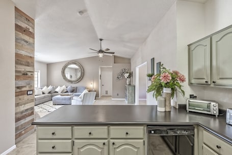 Luxury House | Private kitchen | Full-size fridge, microwave, oven, stovetop