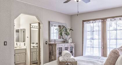 Luxurious Home with Red Rock Views