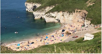 Flamborough Rock House & Cottage - village centre location - sleeps 12