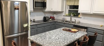 The Cottage Room at Shoal Creek B&B