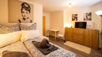 1 camera, Wi-Fi, lenzuola