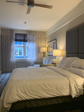 1 bedroom, in-room safe, iron/ironing board, WiFi