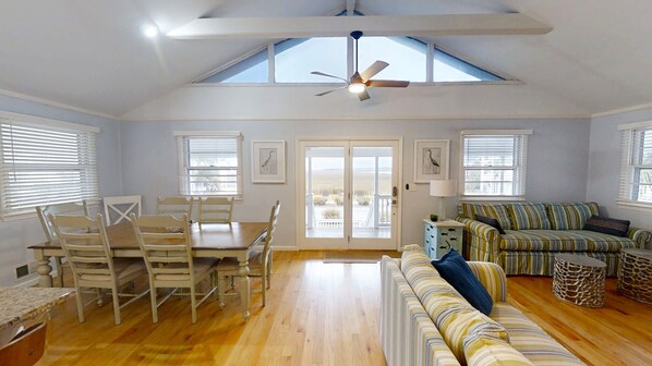 Smart TV, fireplace, video games, printers