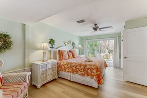 3 bedrooms, iron/ironing board, Internet, bed sheets