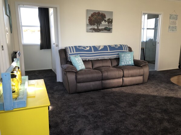 Smart-TV, Netflix, leker og bøker