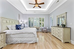 4 bedrooms, desk, iron/ironing board, WiFi - Luxurious and Spacious retreat with pool, game room - walk to beach (North Myrtle Beach)