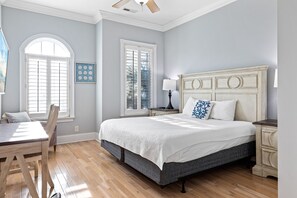 4 dormitorios, escritorio, tabla de planchar con plancha y wifi