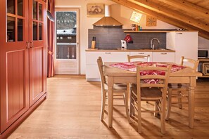 تناول الطعام