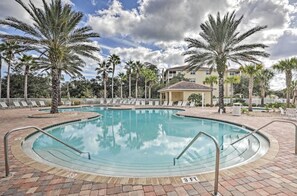 Outdoor pool, a heated pool - Luxurious River Views, Resort Amenities, Lrg 3 Bed, 2 Bath, Corner Unit, 2100 SF (Palm Coast)
