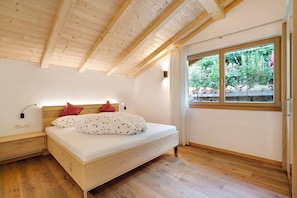 2 chambres, Wi-Fi gratuit, draps fournis