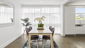 Interior - BOUTIQUE STAYS - Brighton by the Sea (Brighton)