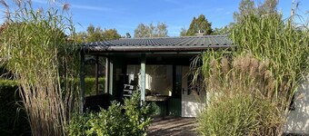 Cosy apartment in villa for 4 guests with TV, terrace, pets allowed and parking