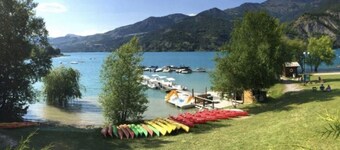 Charmante Villa Avec vue Imprenable sur les Montagnes, Calme et Sérénité