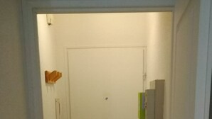 Nicht klassifiziertes Bild, 2 von 14, Schaltfläche