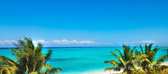 Ocean View Cottage at Orange Hill Beach