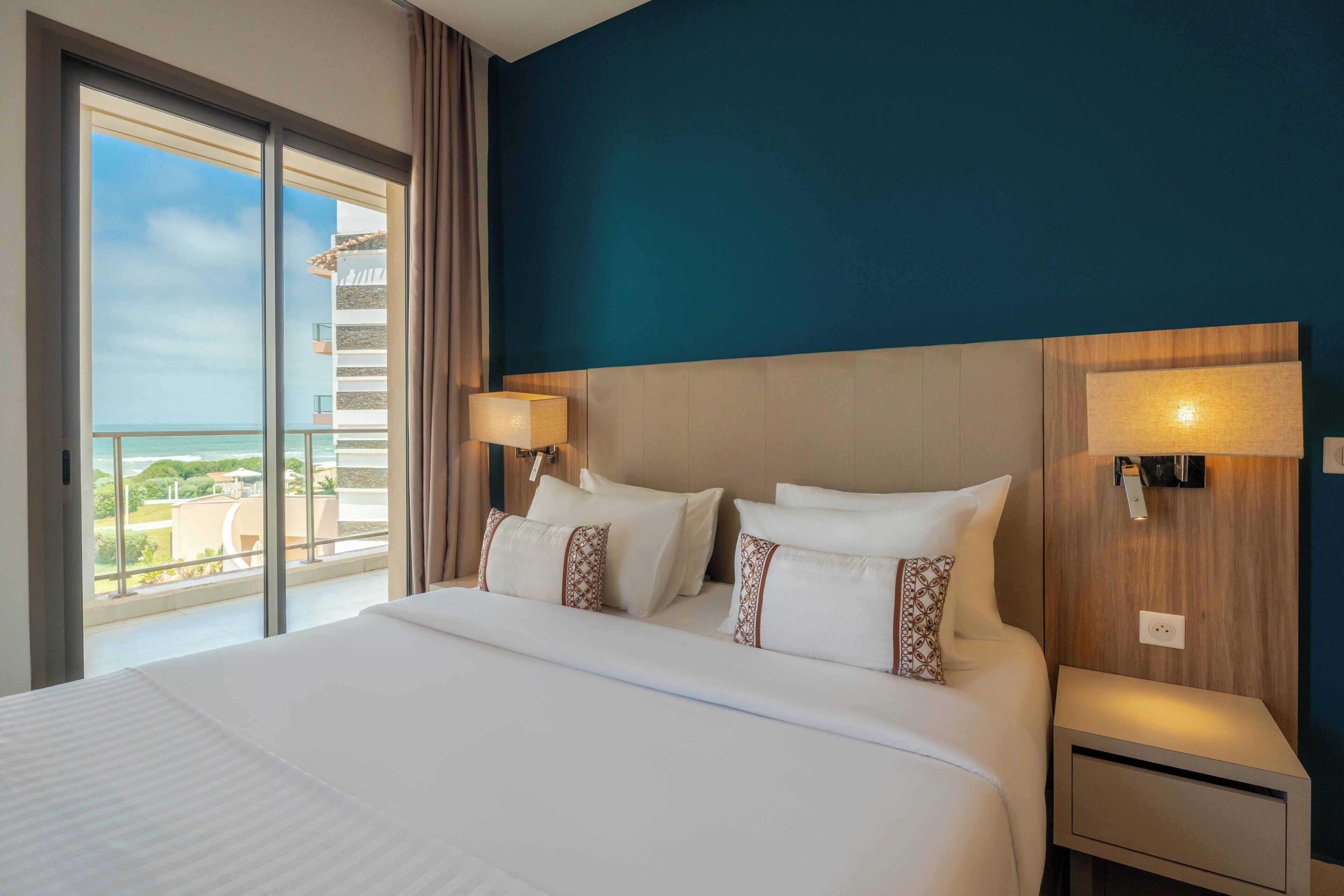 Apartment, 1 Bedroom | Premium bedding, minibar, in-room safe, soundproofing