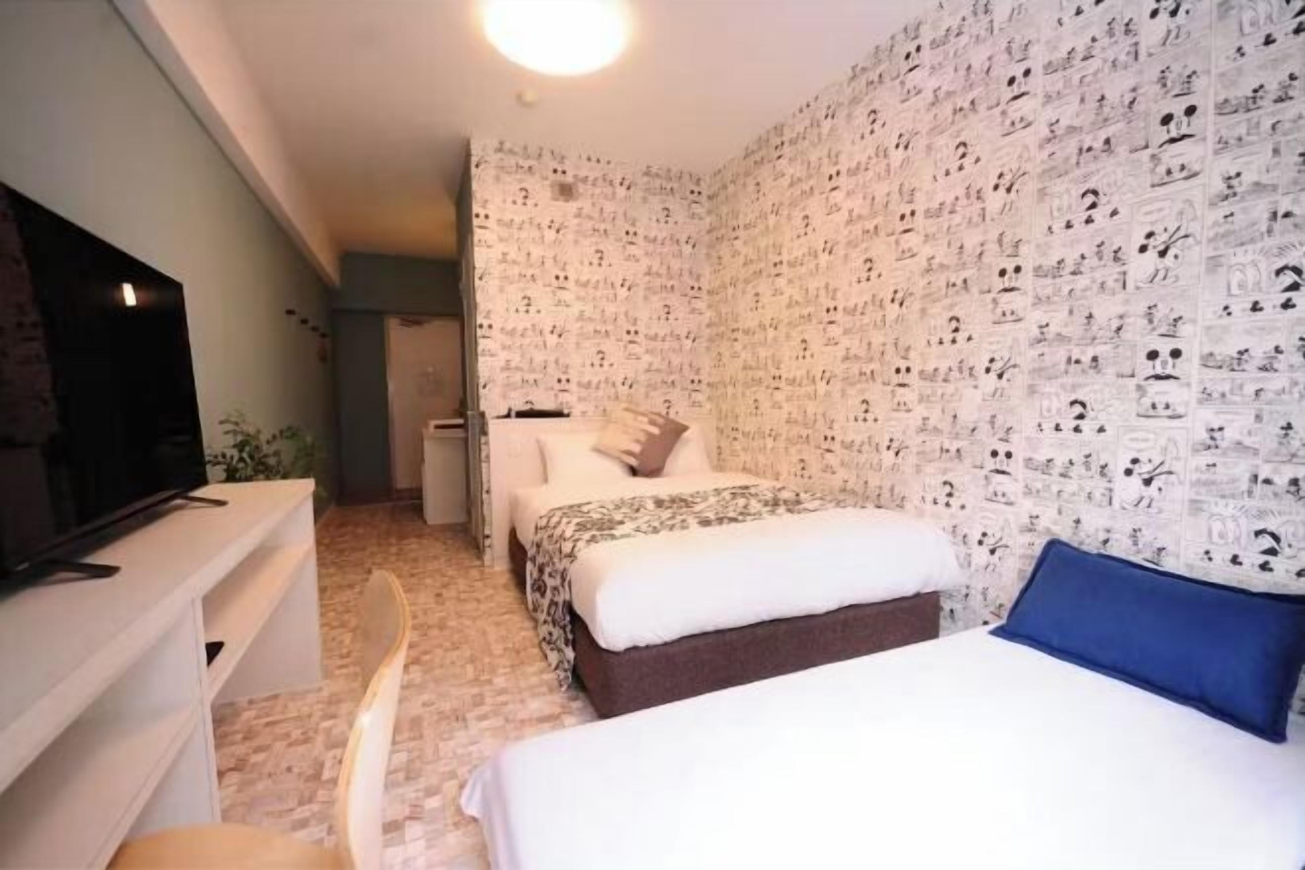 Copriletto in piuma, una cassaforte in camera, con stile personalizzato