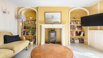 TV, fireplace, stereo, offices