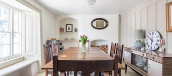 Grade II Listed Cottage & Enclosed Garden, Penryn