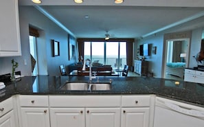 Condo, 2 Bedrooms | Private kitchen