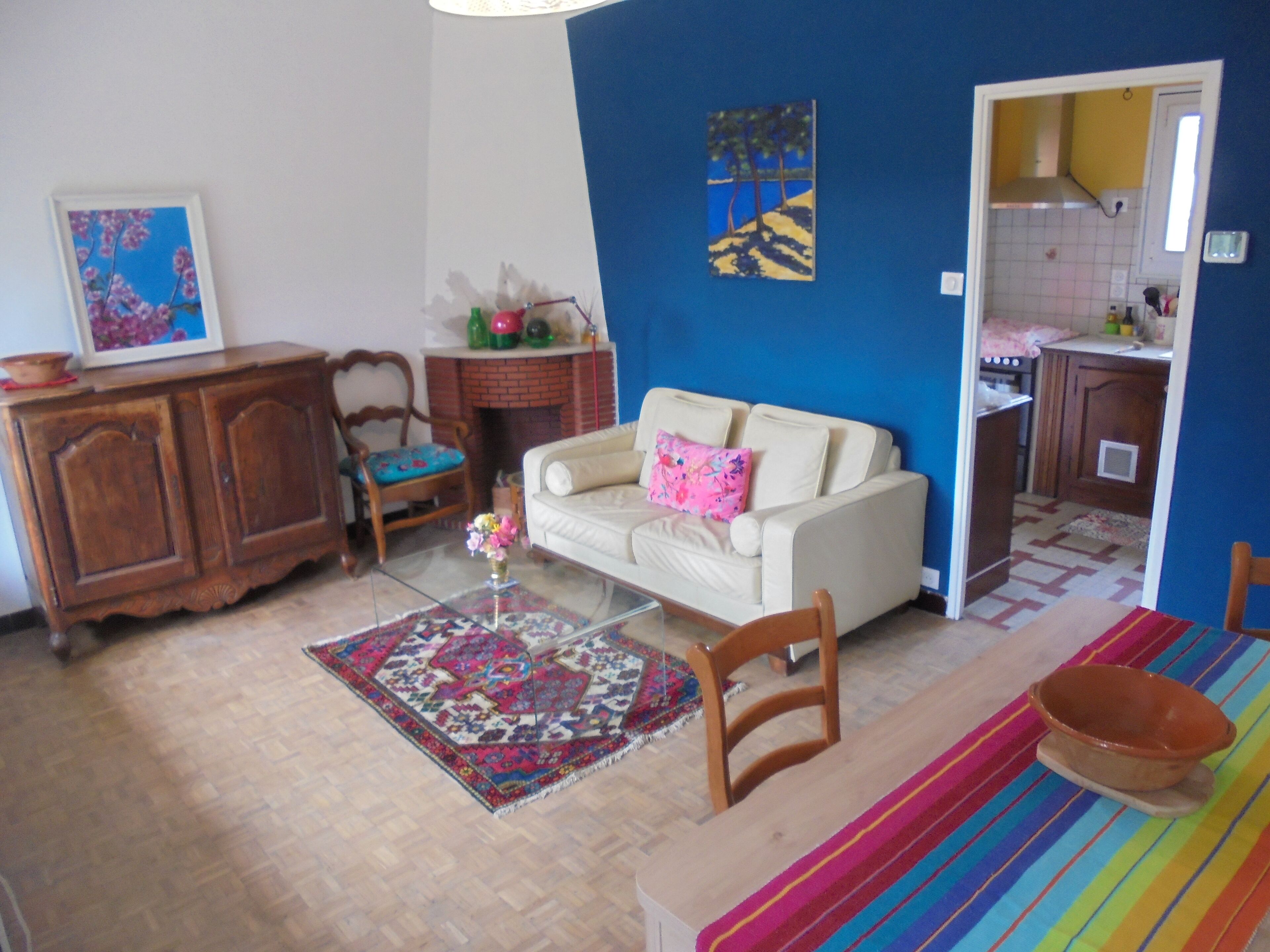 Télévision, table de tennis de table