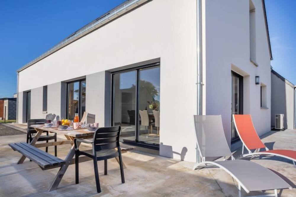 Bollevilla by Interhome