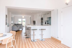 Interior - 4 Sea View Walk, Pakefield (Lowestoft)