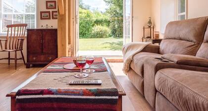 The Old Butchers Shop, Bramfield