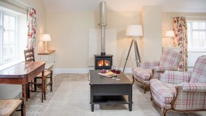 Interior - Mill Cottage, Tunstall (Woodbridge)