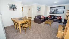 Interior - Collendina 15   19 Kurrawa Close water views and wifi (Nelson Bay)