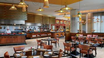 Daily buffet breakfast for a fee