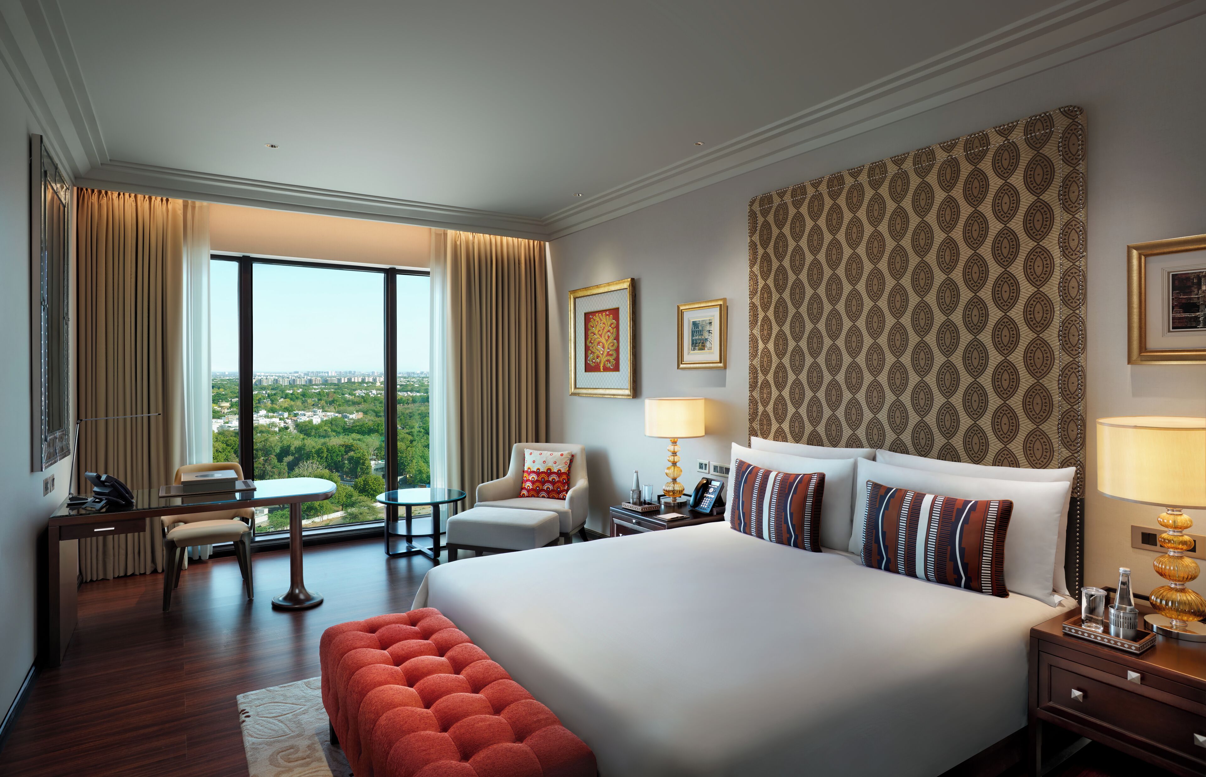Deluxe Room (Horizon View) | Egyptian cotton sheets, premium bedding, down duvets, Tempur-Pedic beds