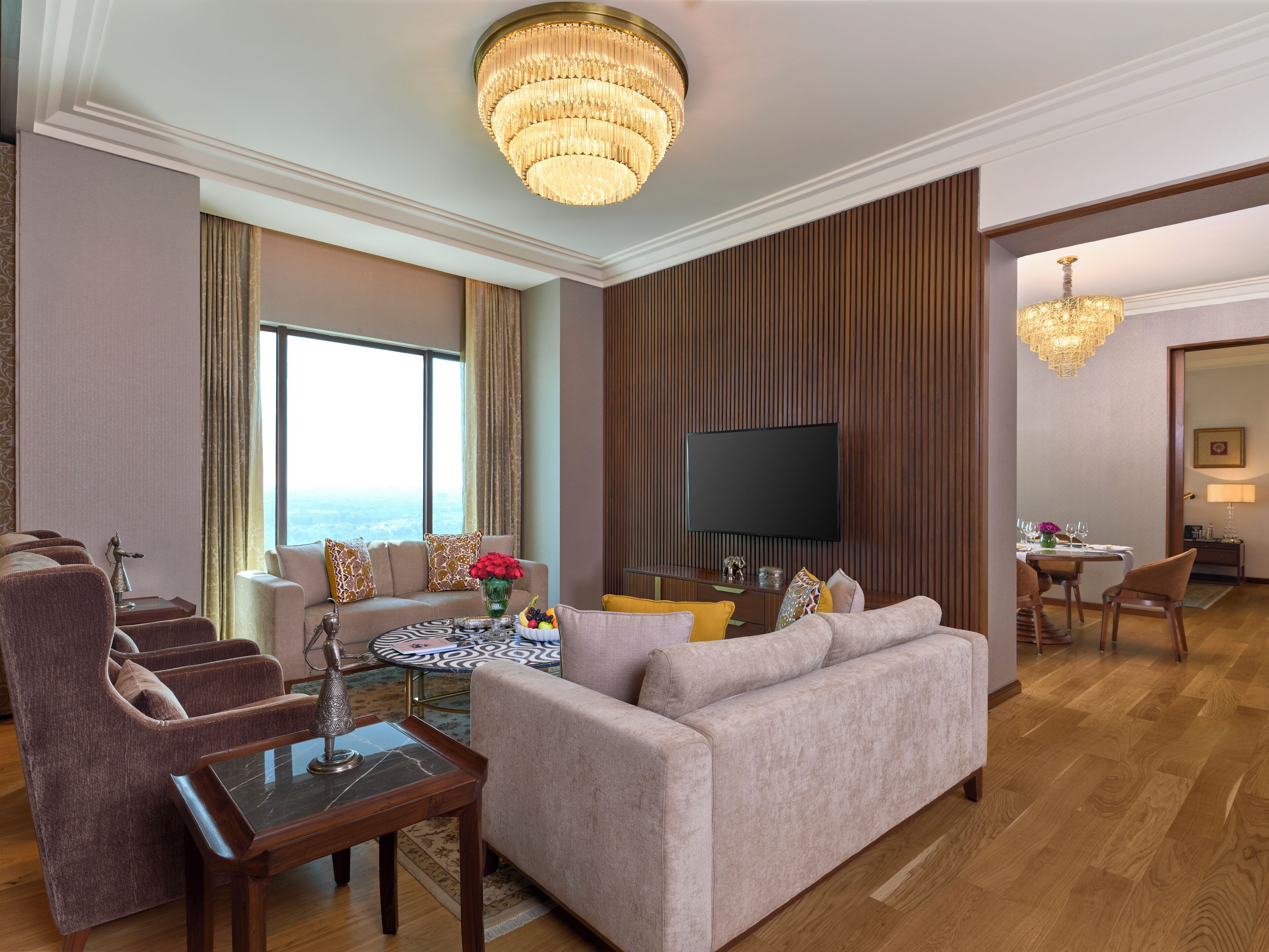 Presidential Suite  | Living area | TV, books